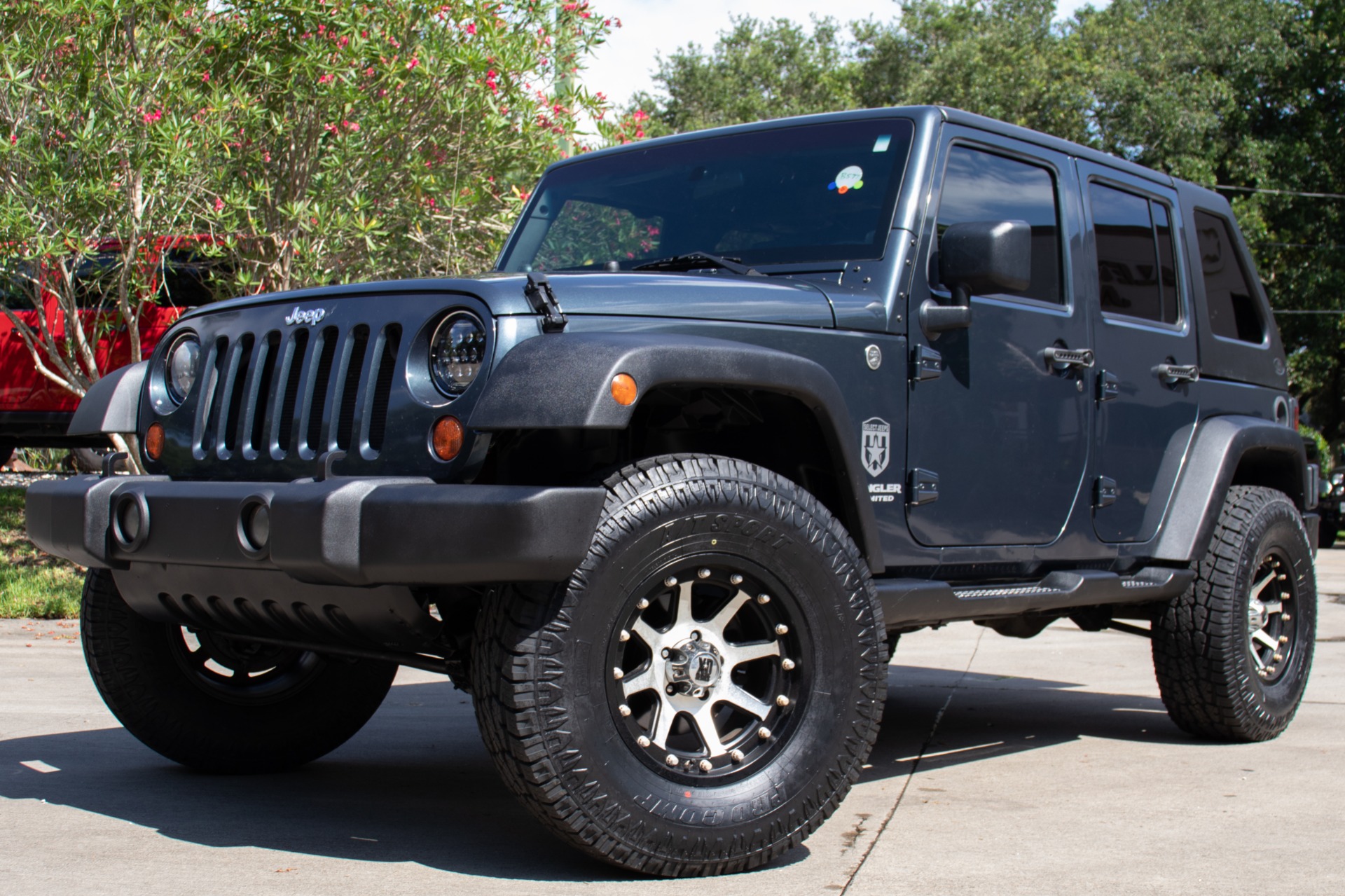 Used-2008-Jeep-Wrangler-Unlimited-X