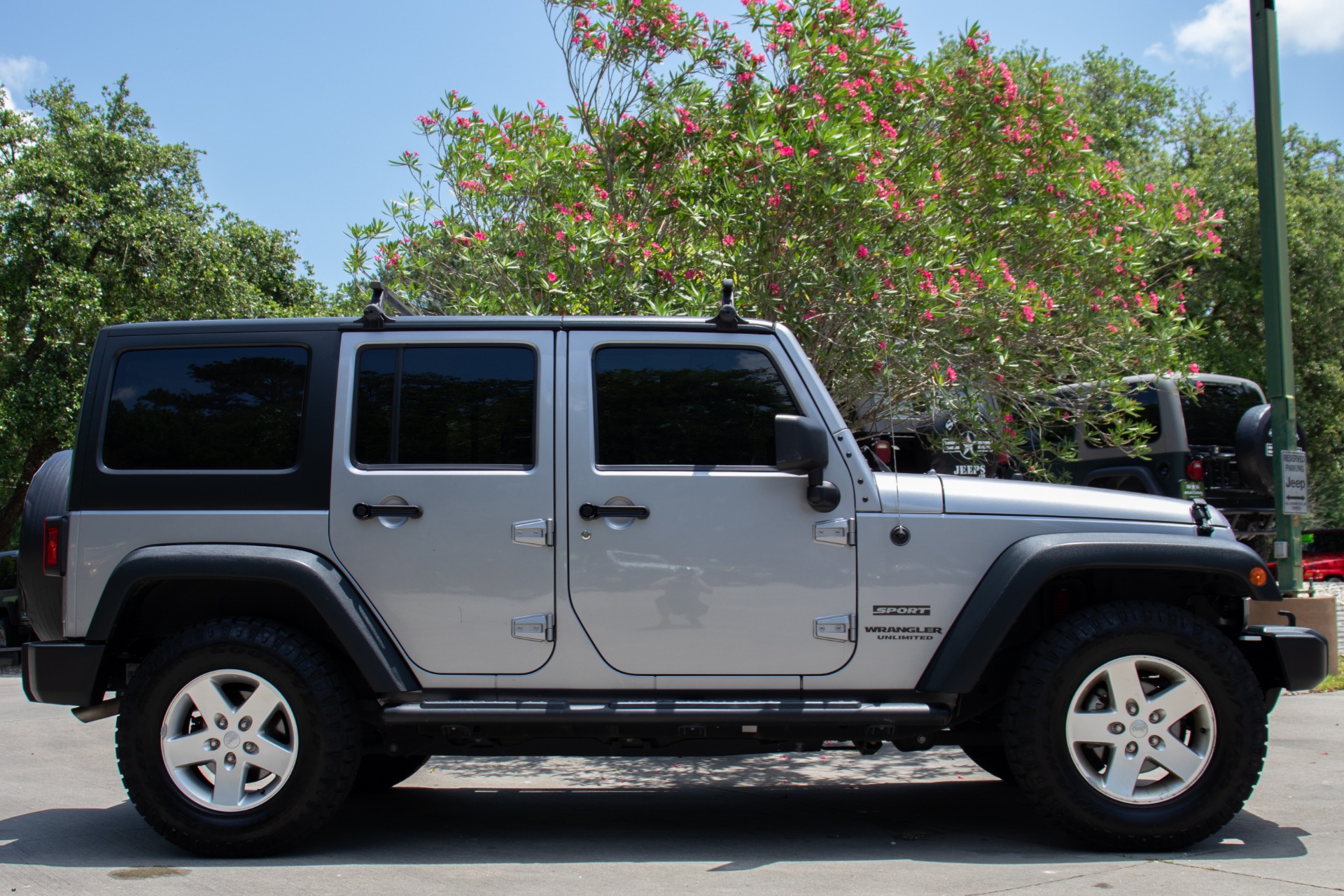 Used-2013-Jeep-Wrangler-Unlimited-Sport