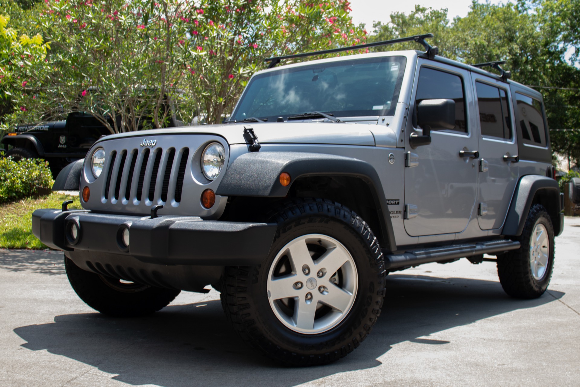 Used-2013-Jeep-Wrangler-Unlimited-Sport