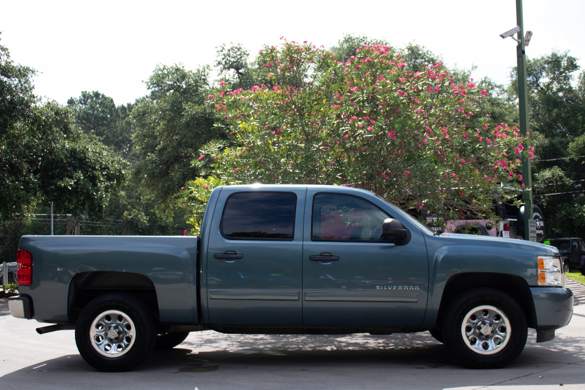 Used-2010-Chevrolet-Silverado-1500-LT