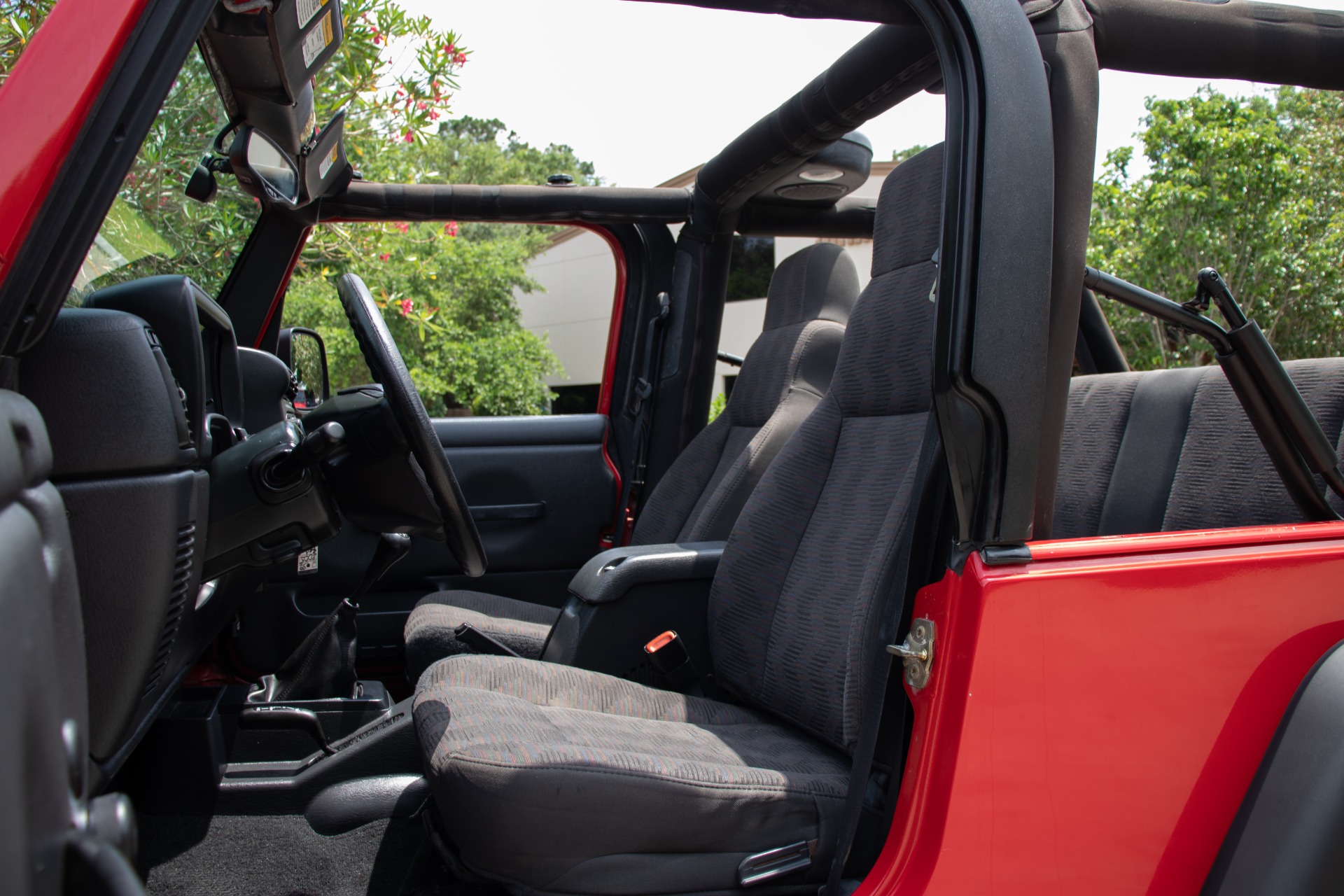 Used-2005-Jeep-Wrangler-Unlimited-Rubicon