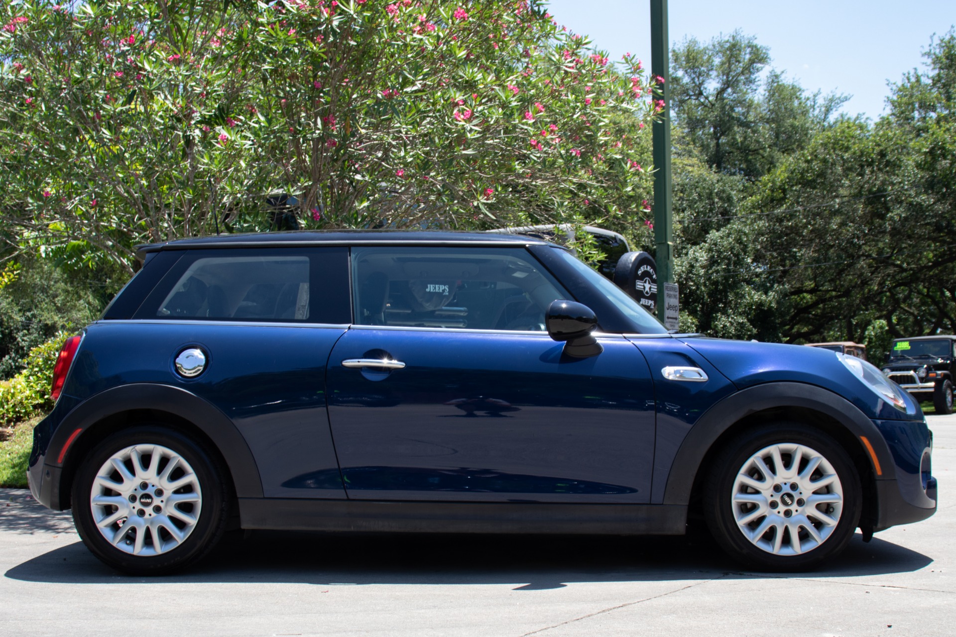 Used-2015-MINI-Hardtop-2-Door-Cooper-S