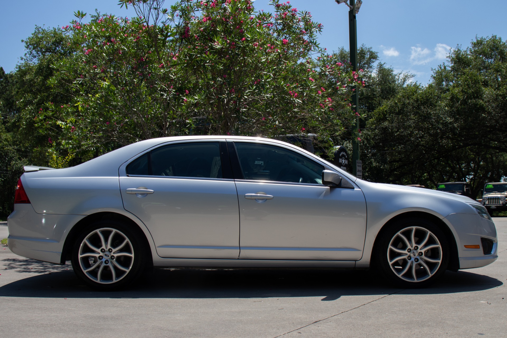 Used-2012-Ford-Fusion-SEL