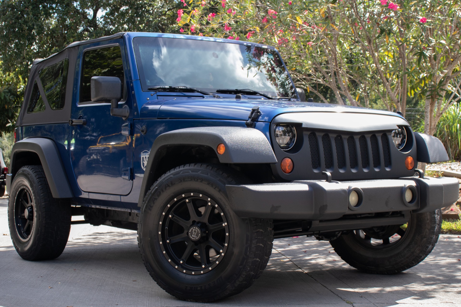 Used-2009-Jeep-Wrangler-X