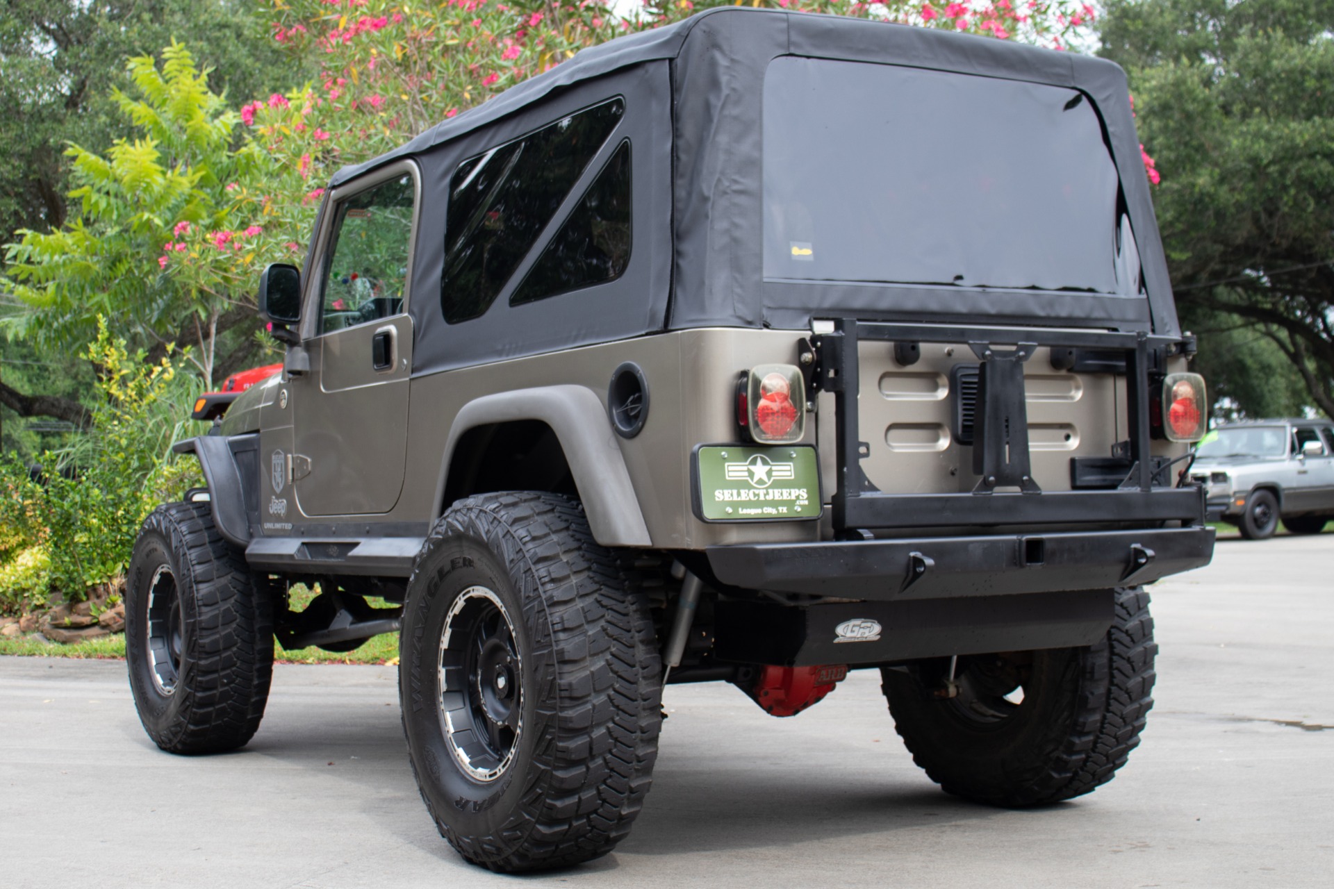 Used-2005-Jeep-Wrangler-Unlimited