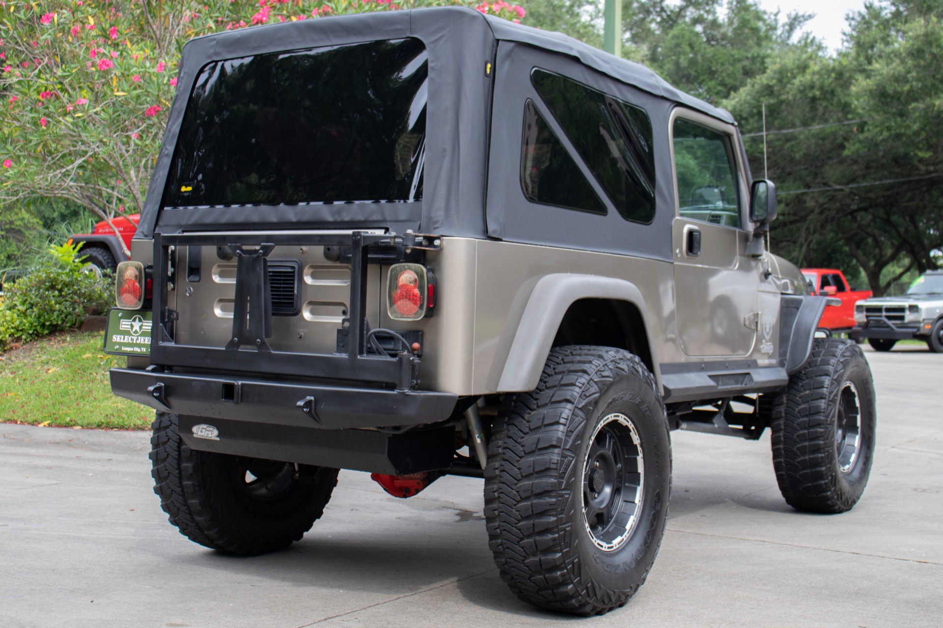 Used-2005-Jeep-Wrangler-Unlimited