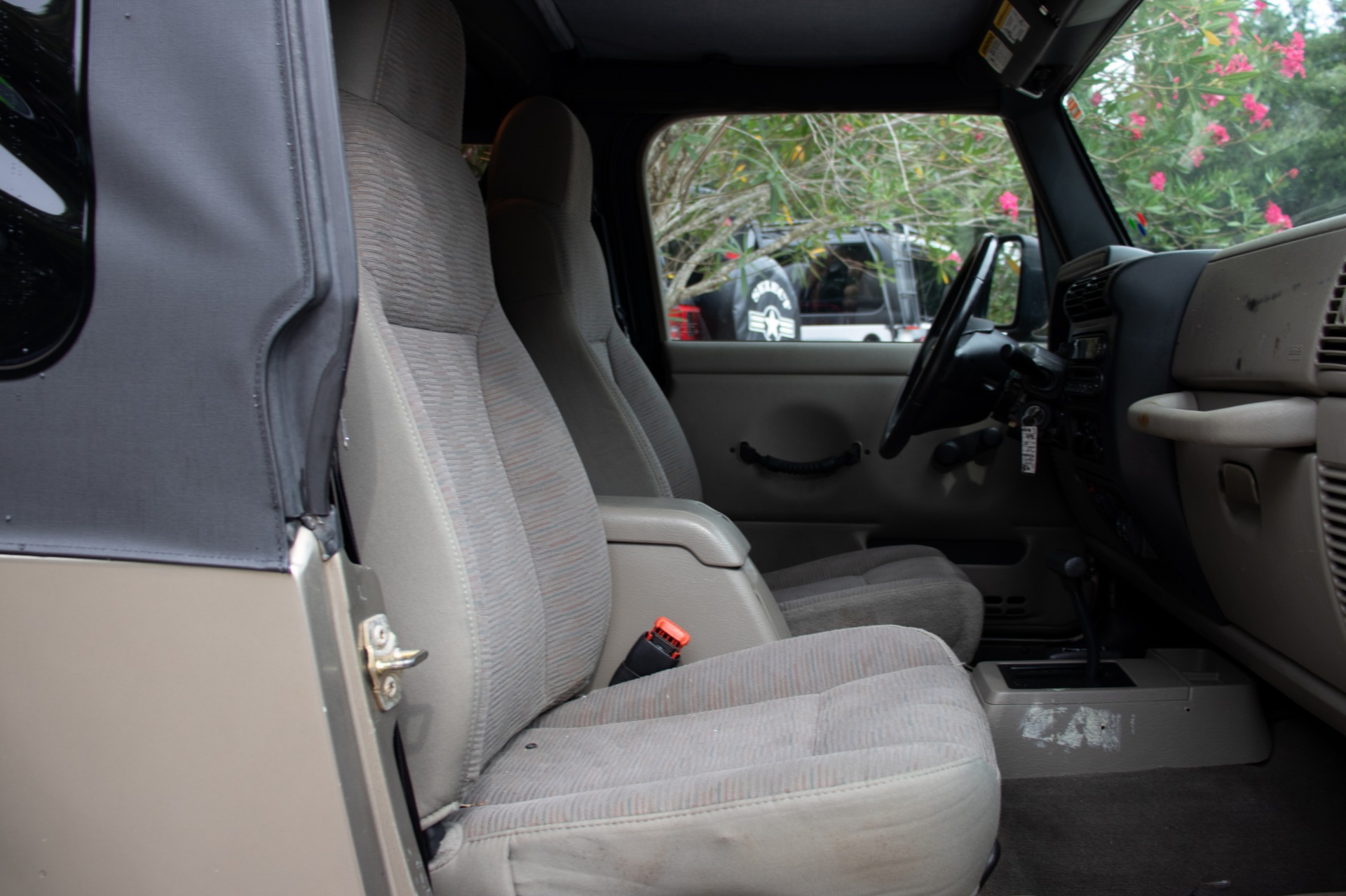 Used-2005-Jeep-Wrangler-Unlimited