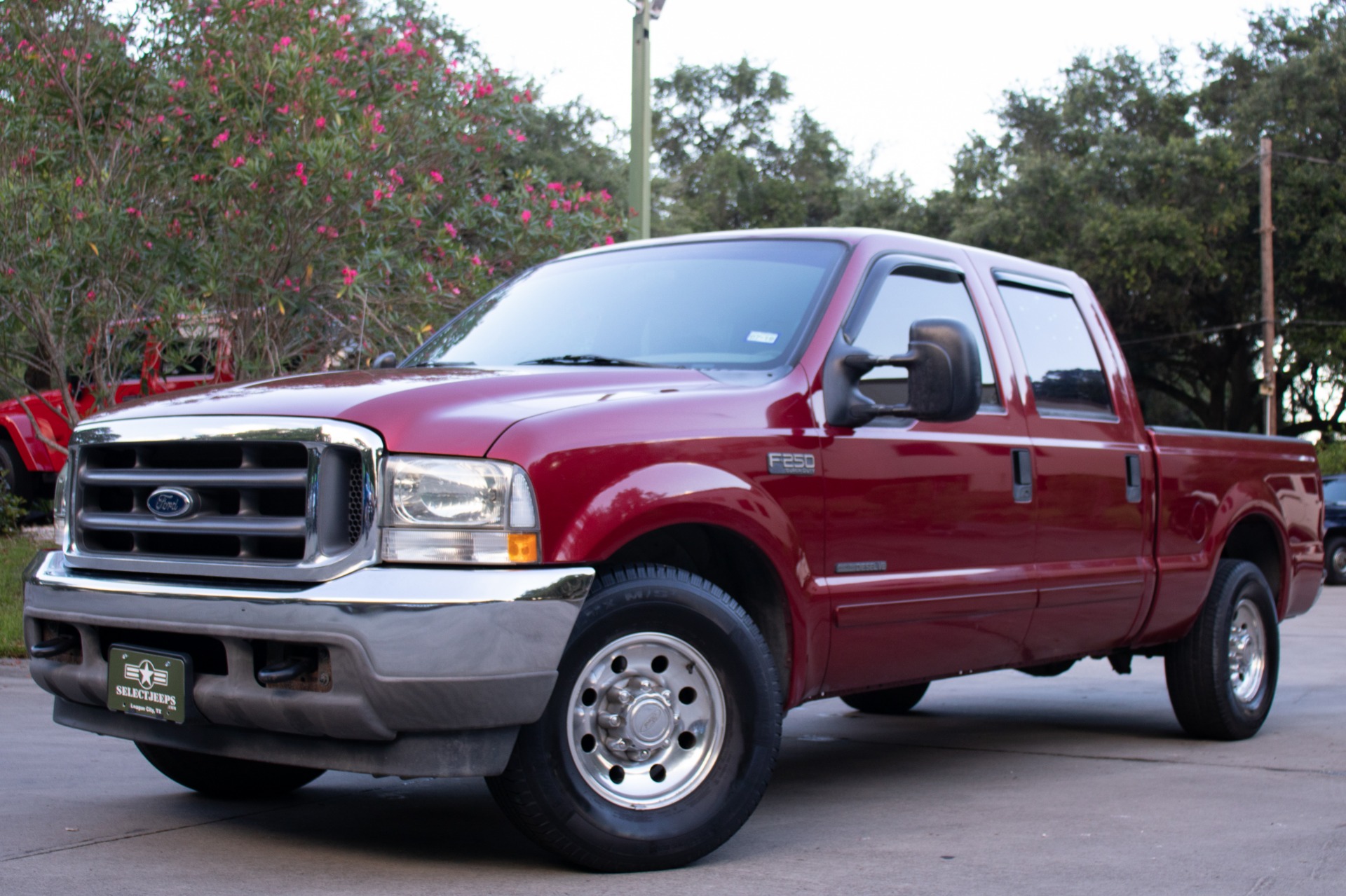 Used-2002-Ford-F-250-Super-Duty-XLT