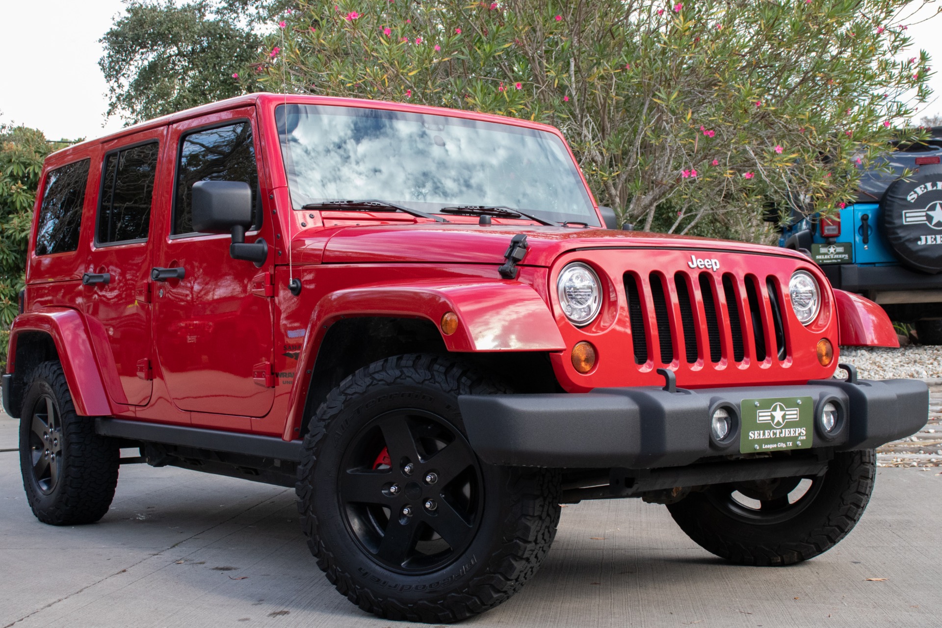 Used 2011 Jeep Wrangler Unlimited Sahara For Sale ($22,995) | Select Jeeps  Inc. Stock #612806