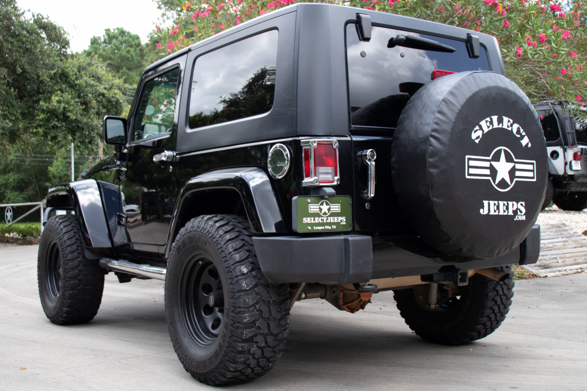 Used-2009-Jeep-Wrangler-Sahara