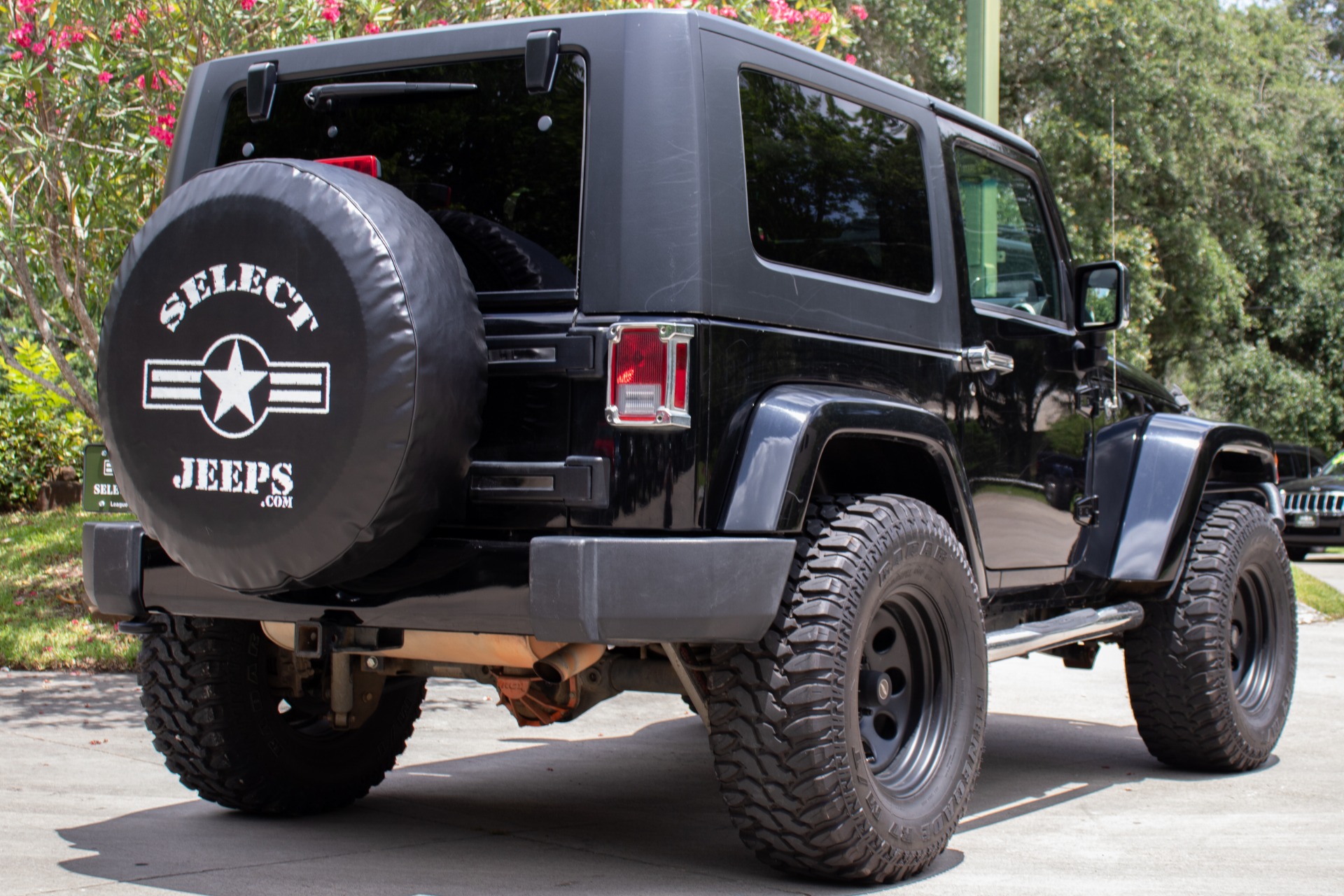 Used-2009-Jeep-Wrangler-Sahara