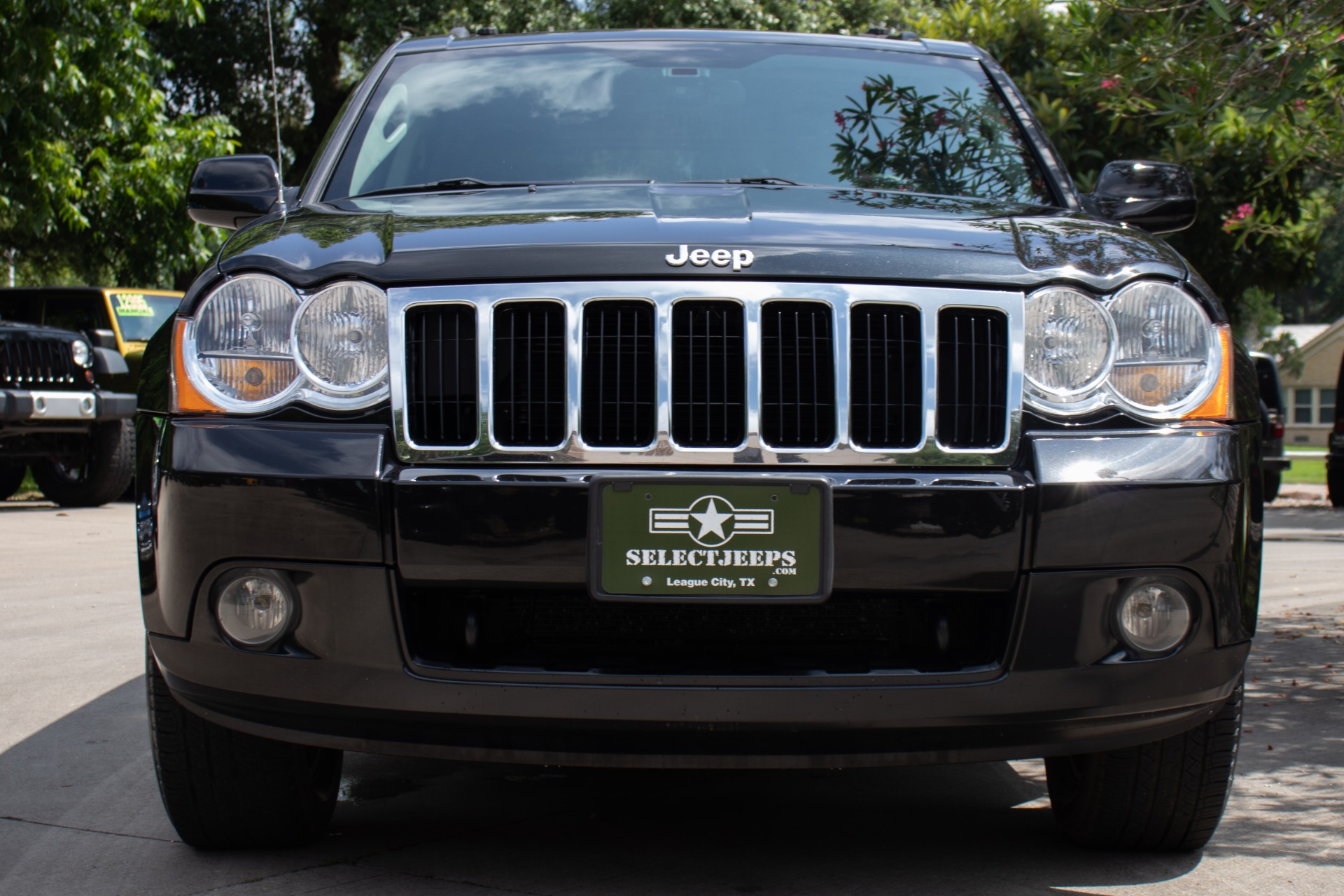 Used-2010-Jeep-Grand-Cherokee-Limited