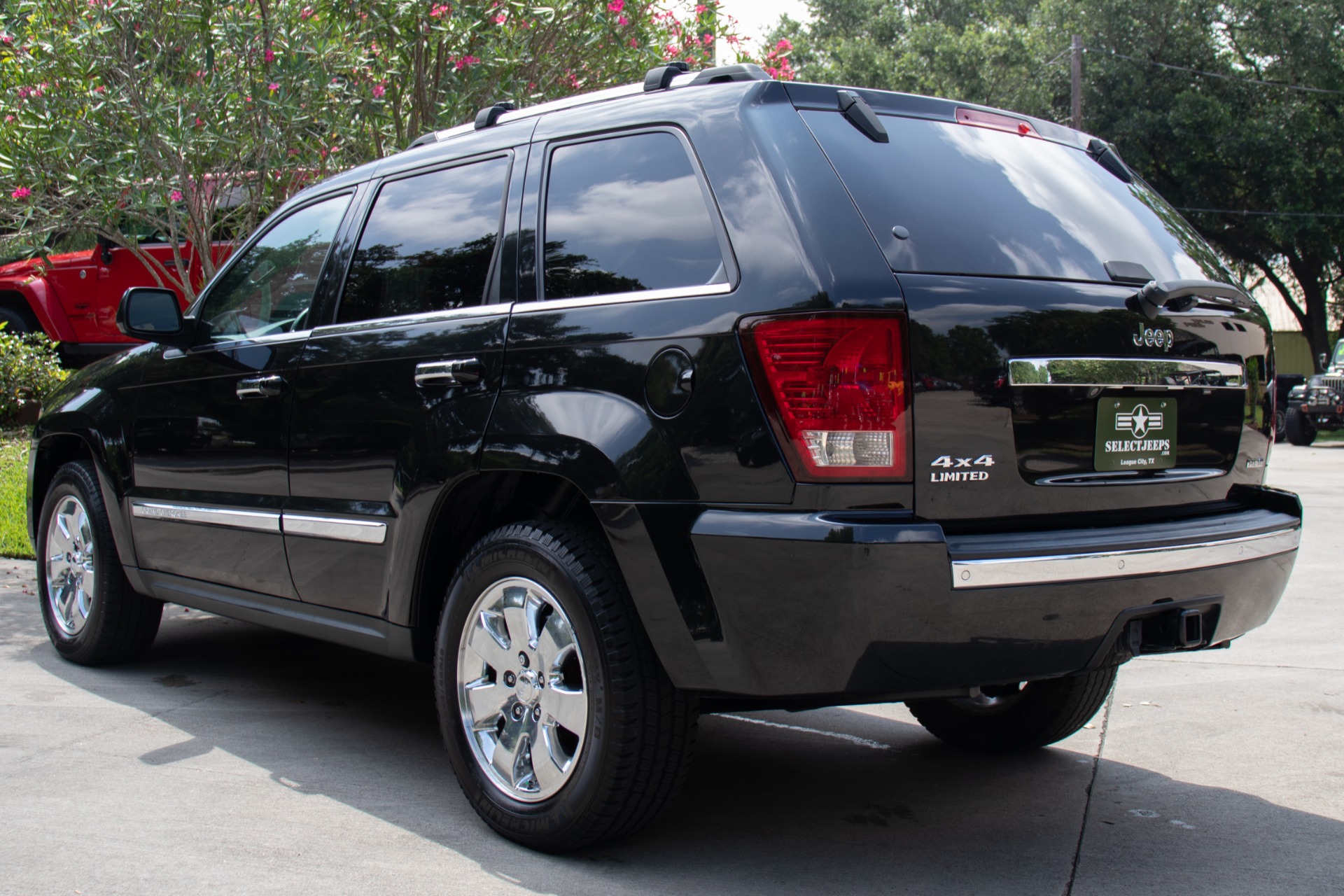 Used-2010-Jeep-Grand-Cherokee-Limited