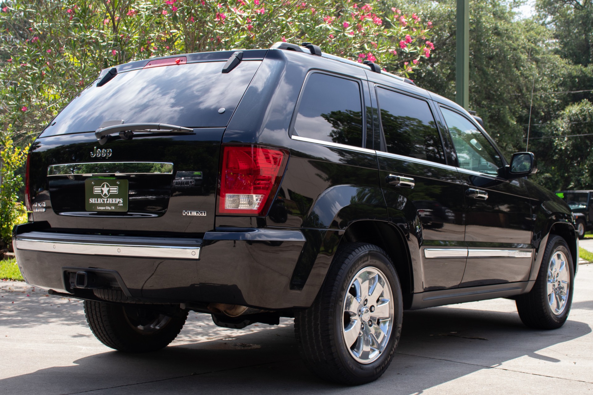 Used-2010-Jeep-Grand-Cherokee-Limited