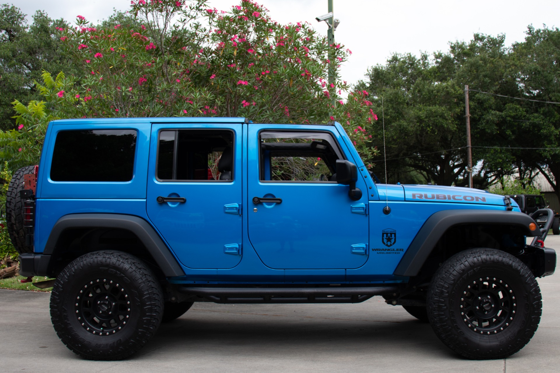 Used-2016-Jeep-Wrangler-Unlimited-Rubicon-Hard-Rock