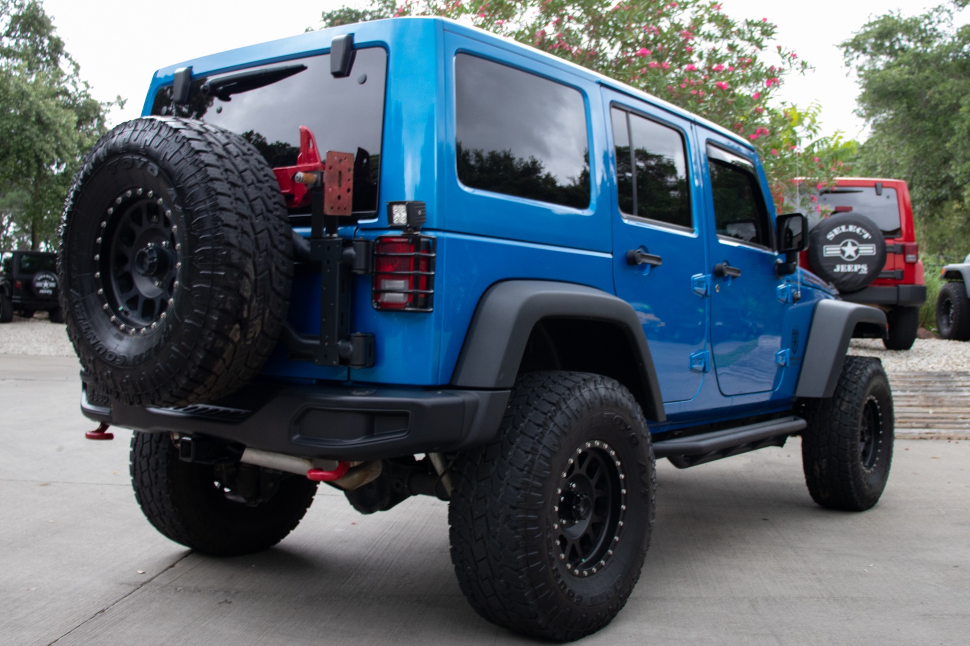 Used-2016-Jeep-Wrangler-Unlimited-Rubicon-Hard-Rock