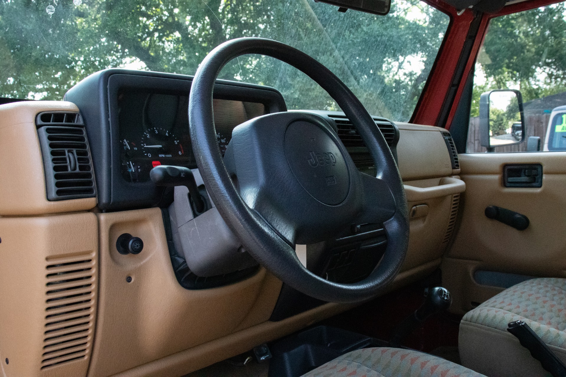 Used-1997-Jeep-Wrangler-SE