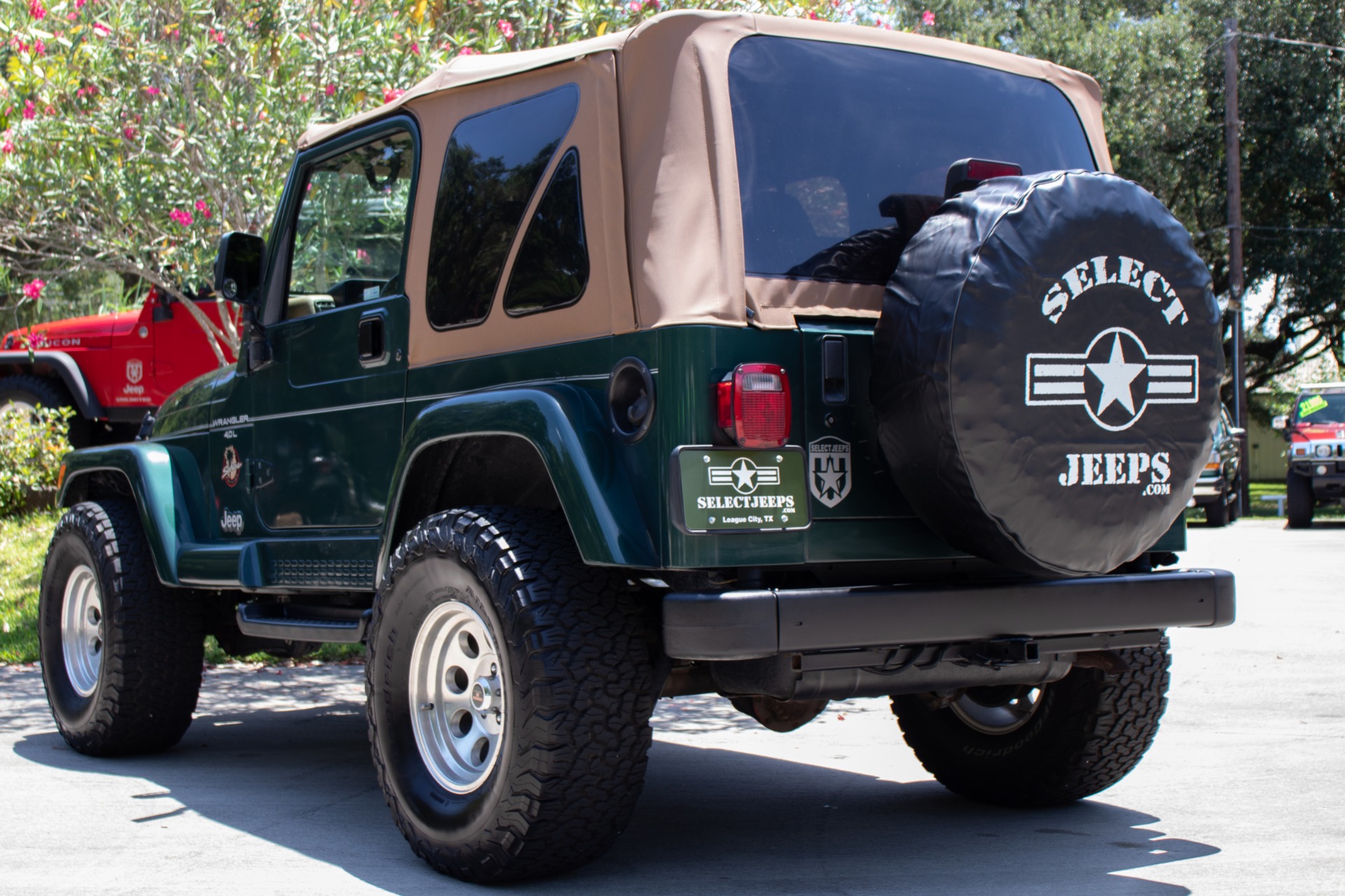 Used-1999-Jeep-Wrangler-Sahara