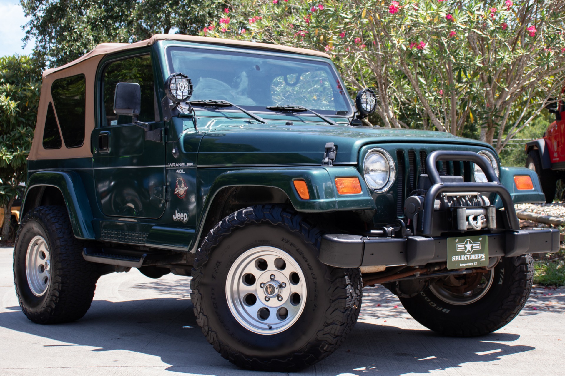 Used-1999-Jeep-Wrangler-Sahara For Sale | Select Jeeps Inc. Used-1999-Jeep-Wrangler-Sahara