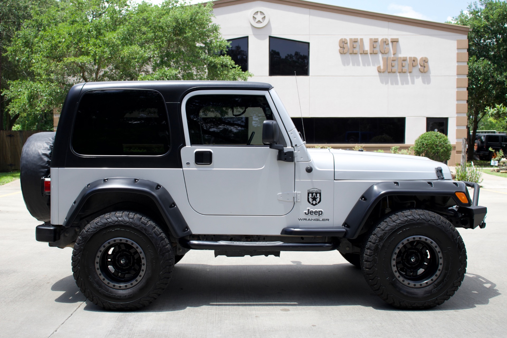 Used-2004-Jeep-Wrangler-X