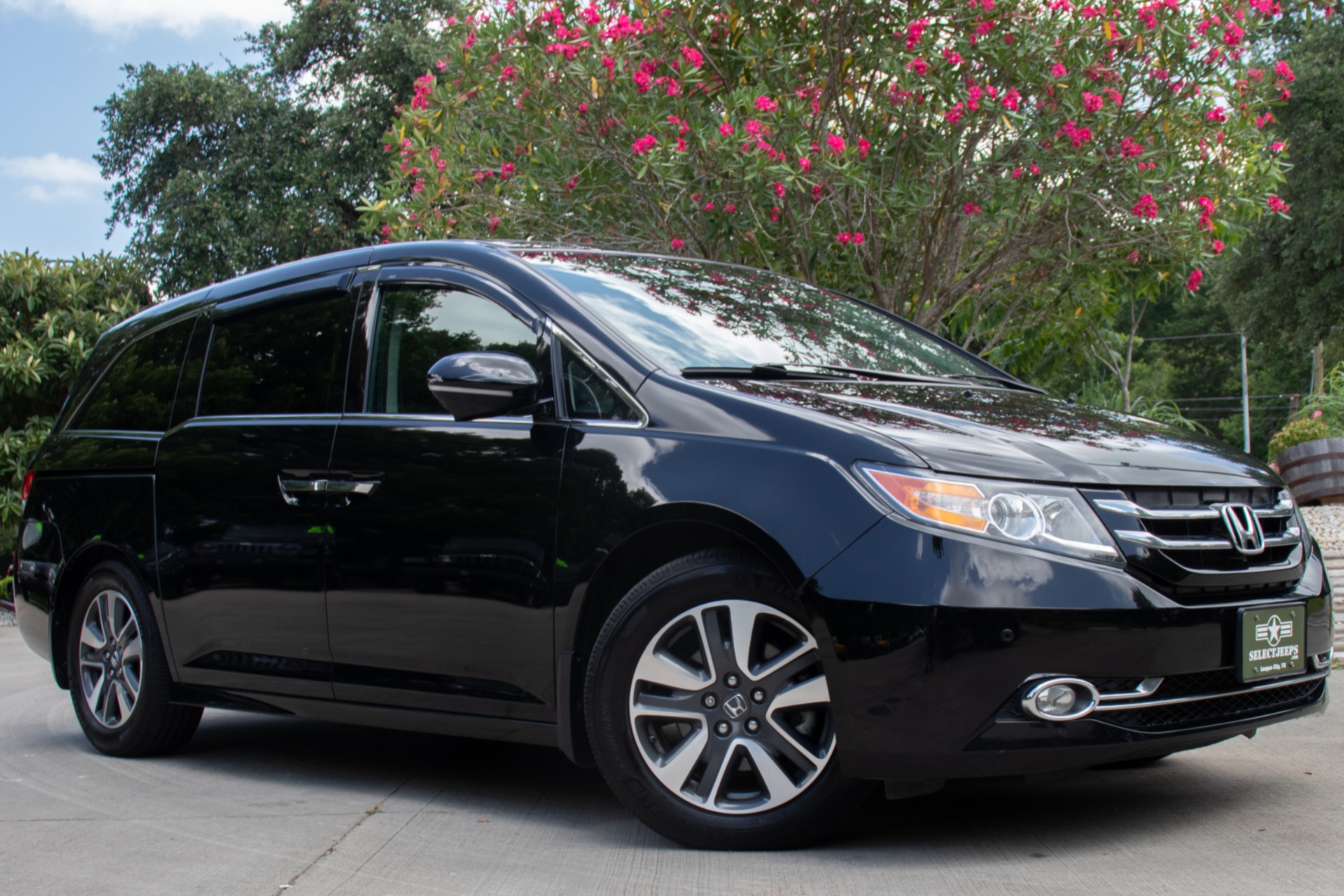 Used 2014 Honda Odyssey Touring For 
