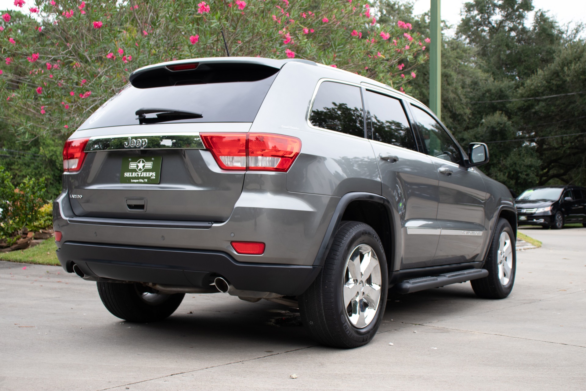 Used 2011 Jeep Grand Cherokee Laredo X For Sale (Special