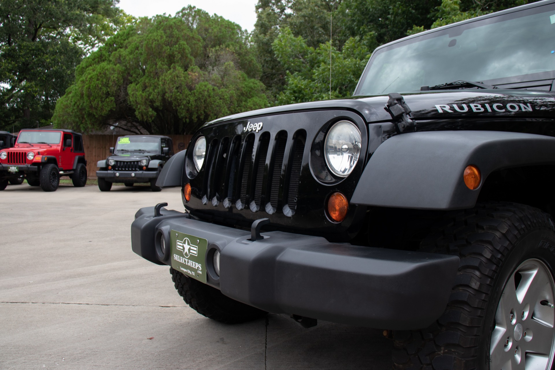 Used-2010-Jeep-Wrangler-Unlimited-Rubicon