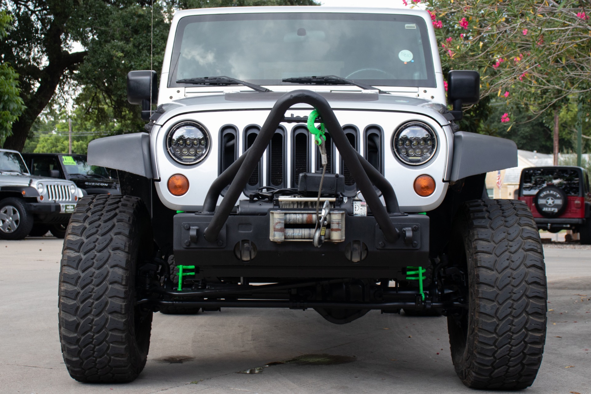 Used-2010-Jeep-Wrangler-Unlimited-Rubicon