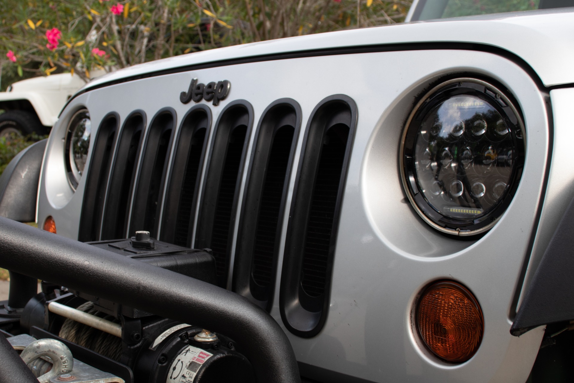 Used-2010-Jeep-Wrangler-Unlimited-Rubicon