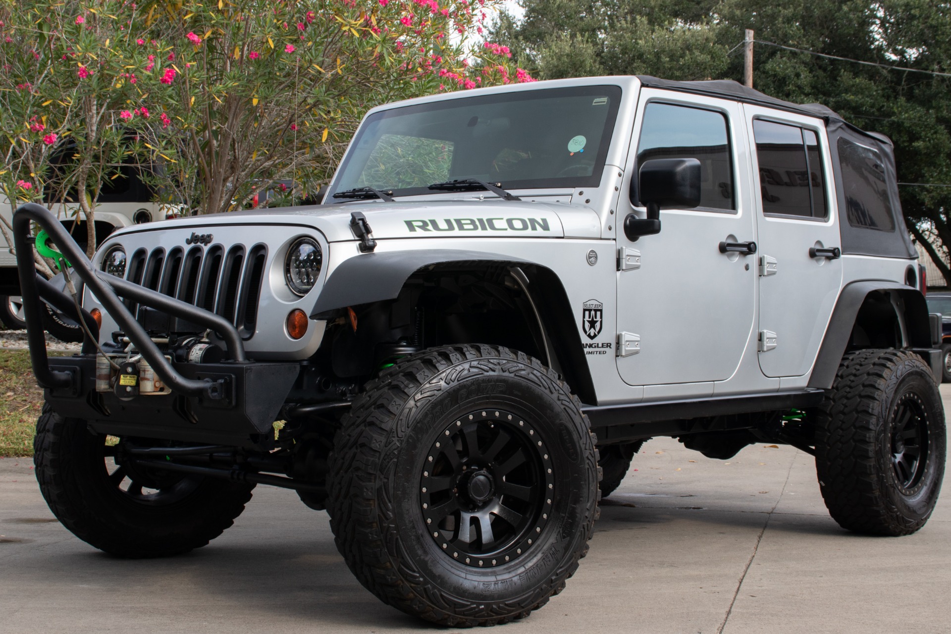 Used-2010-Jeep-Wrangler-Unlimited-Rubicon