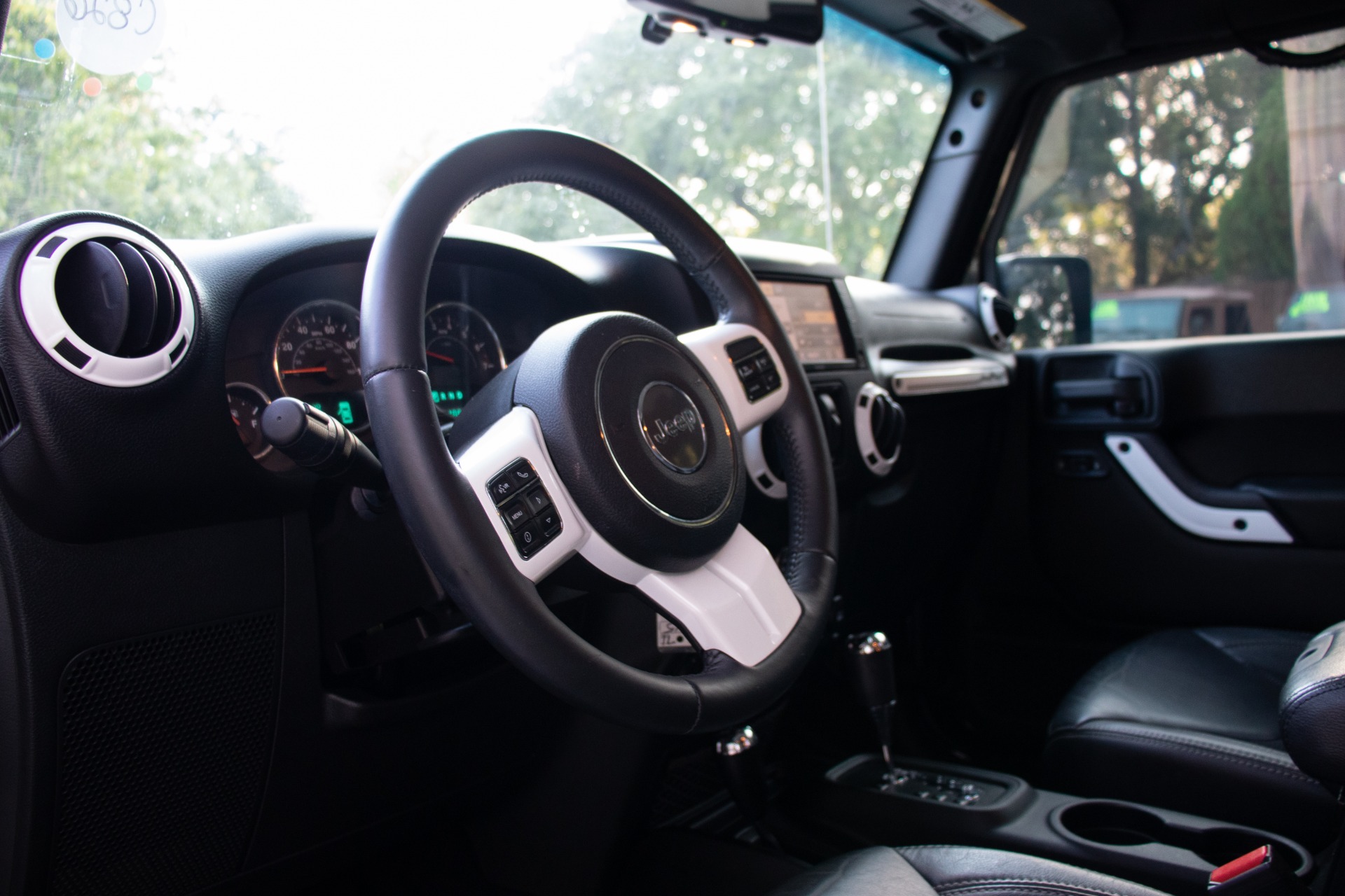 Used-2015-Jeep-Wrangler-Unlimited-X-Edition