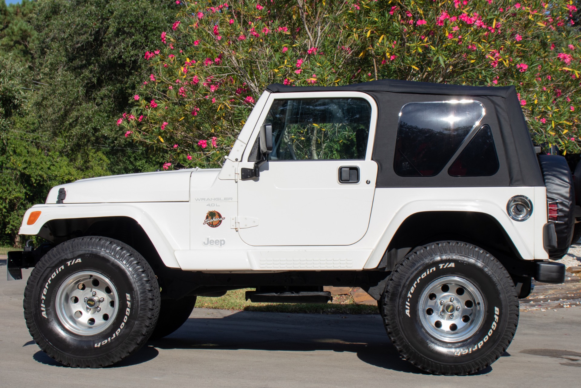 Used-1997-Jeep-Wrangler-Sahara