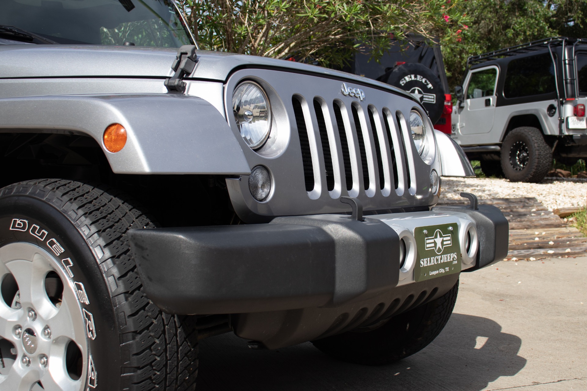 Used-2014-Jeep-Wrangler-Unlimited-Sahara