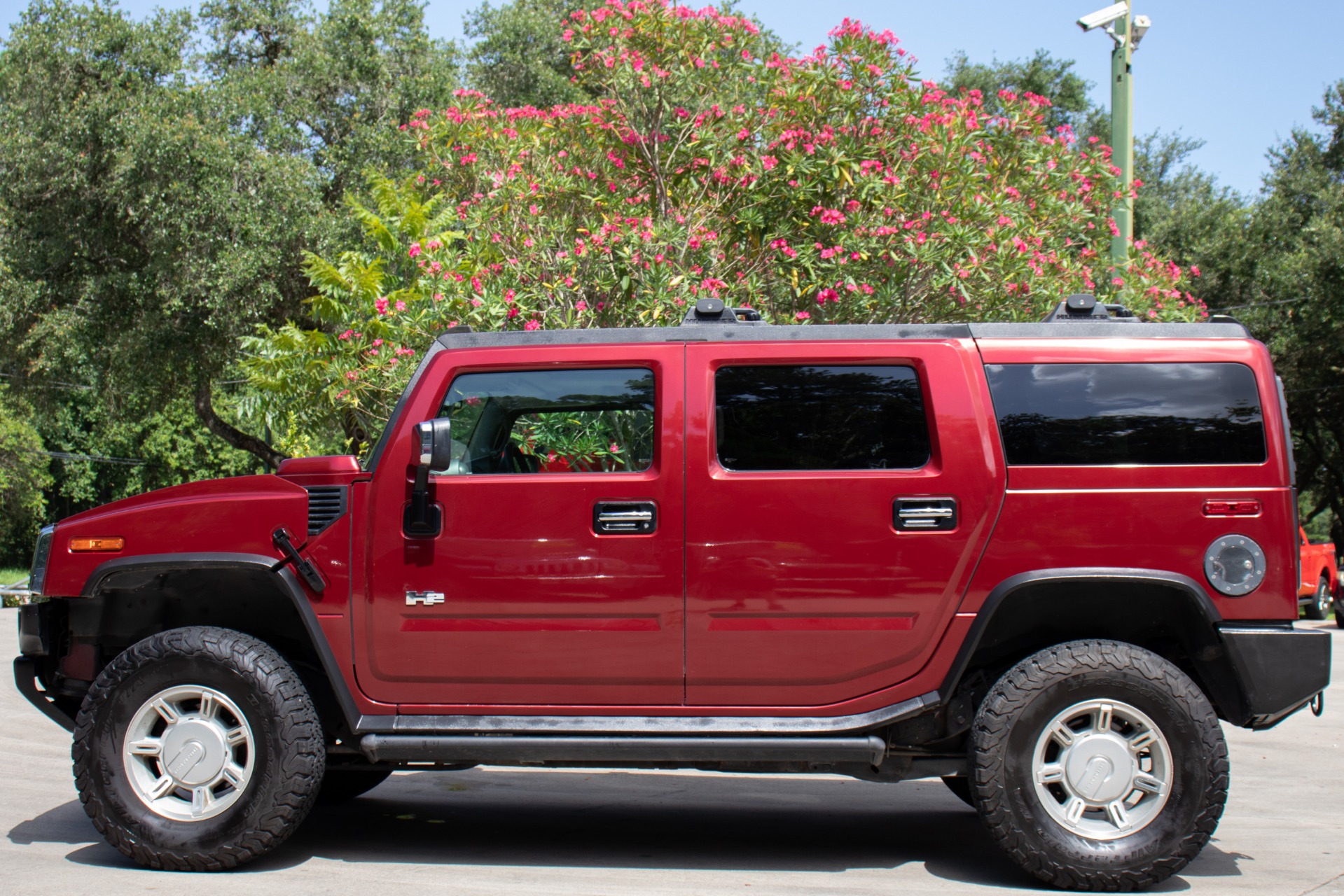 Used-2004-HUMMER-H2-Adventure-Series