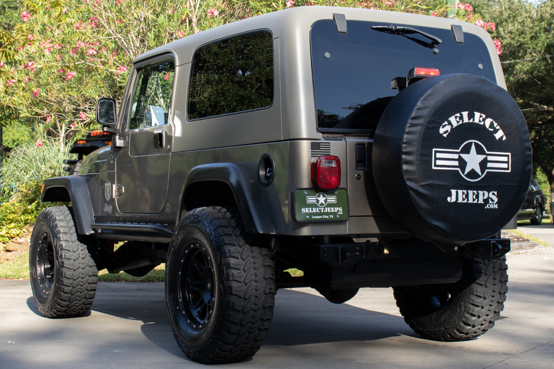 Used-2006-Jeep-Wrangler-Unlimited-Rubicon