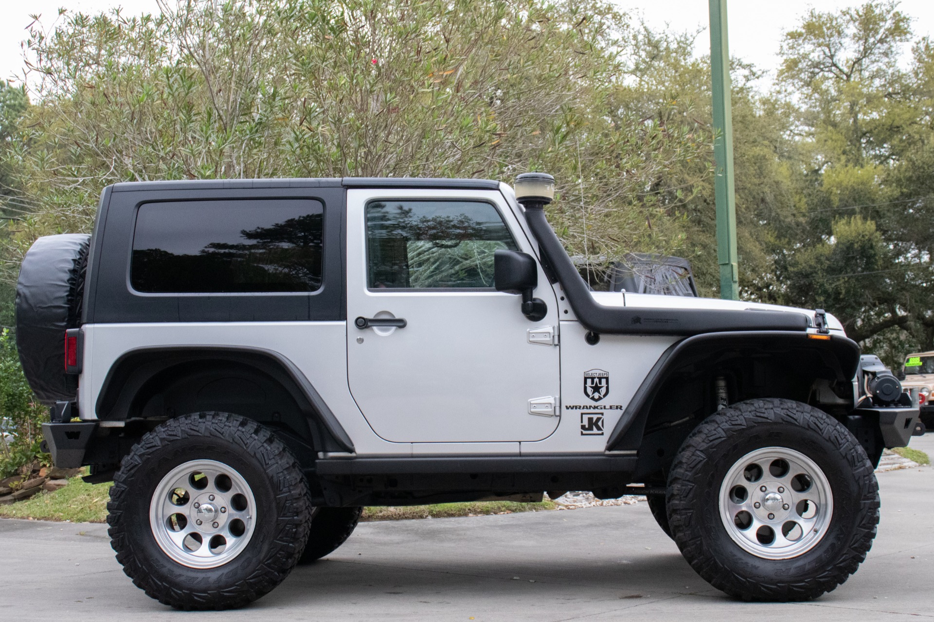 Used-2007-Jeep-Wrangler-Rubicon