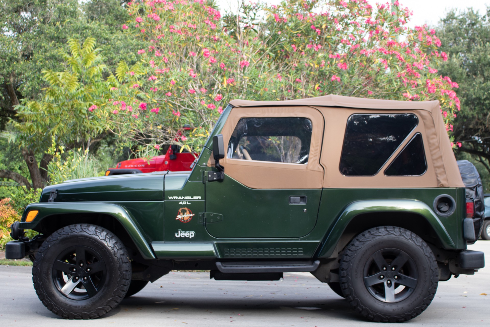 Used-1998-Jeep-Wrangler-Sahara