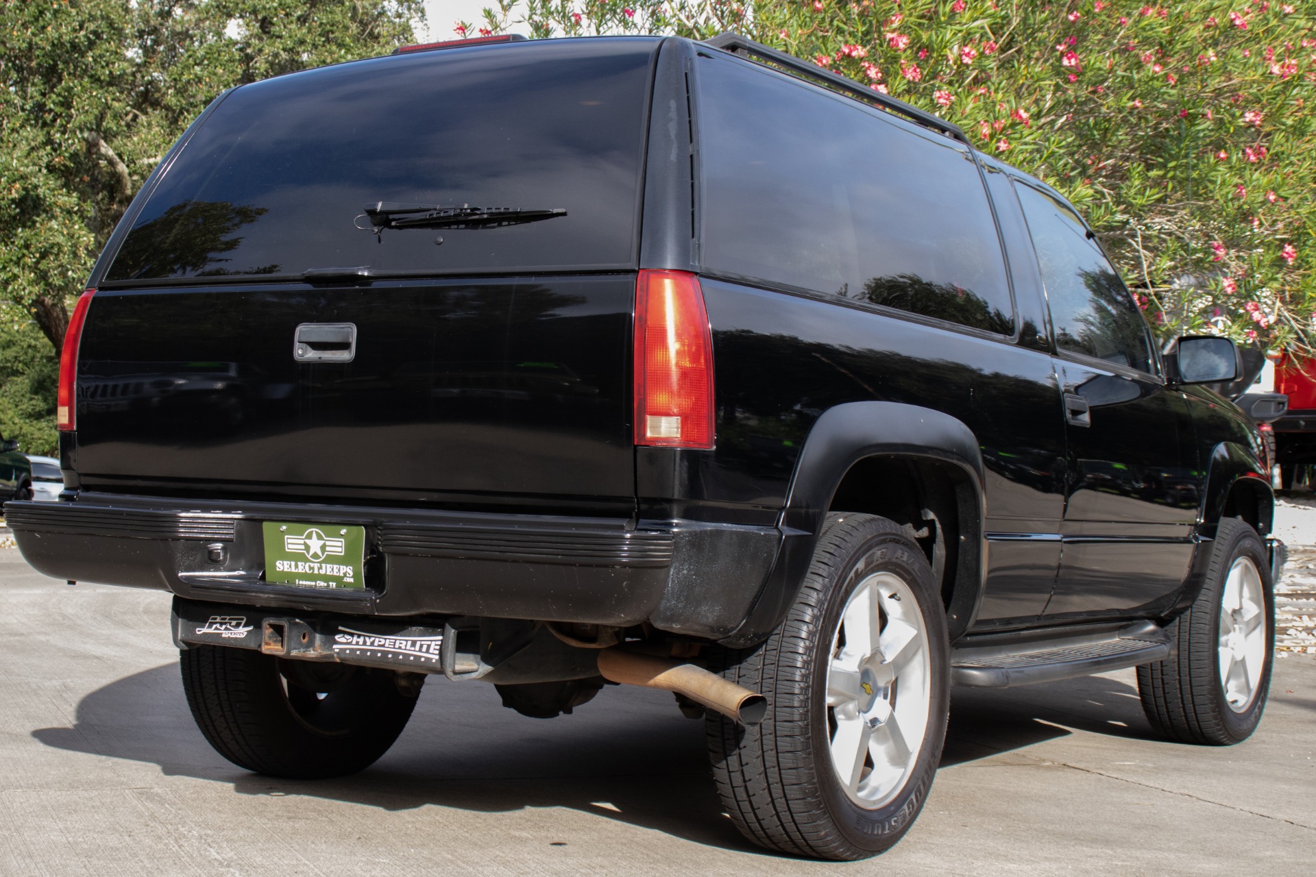 Used-1999-Chevrolet-Tahoe-LT