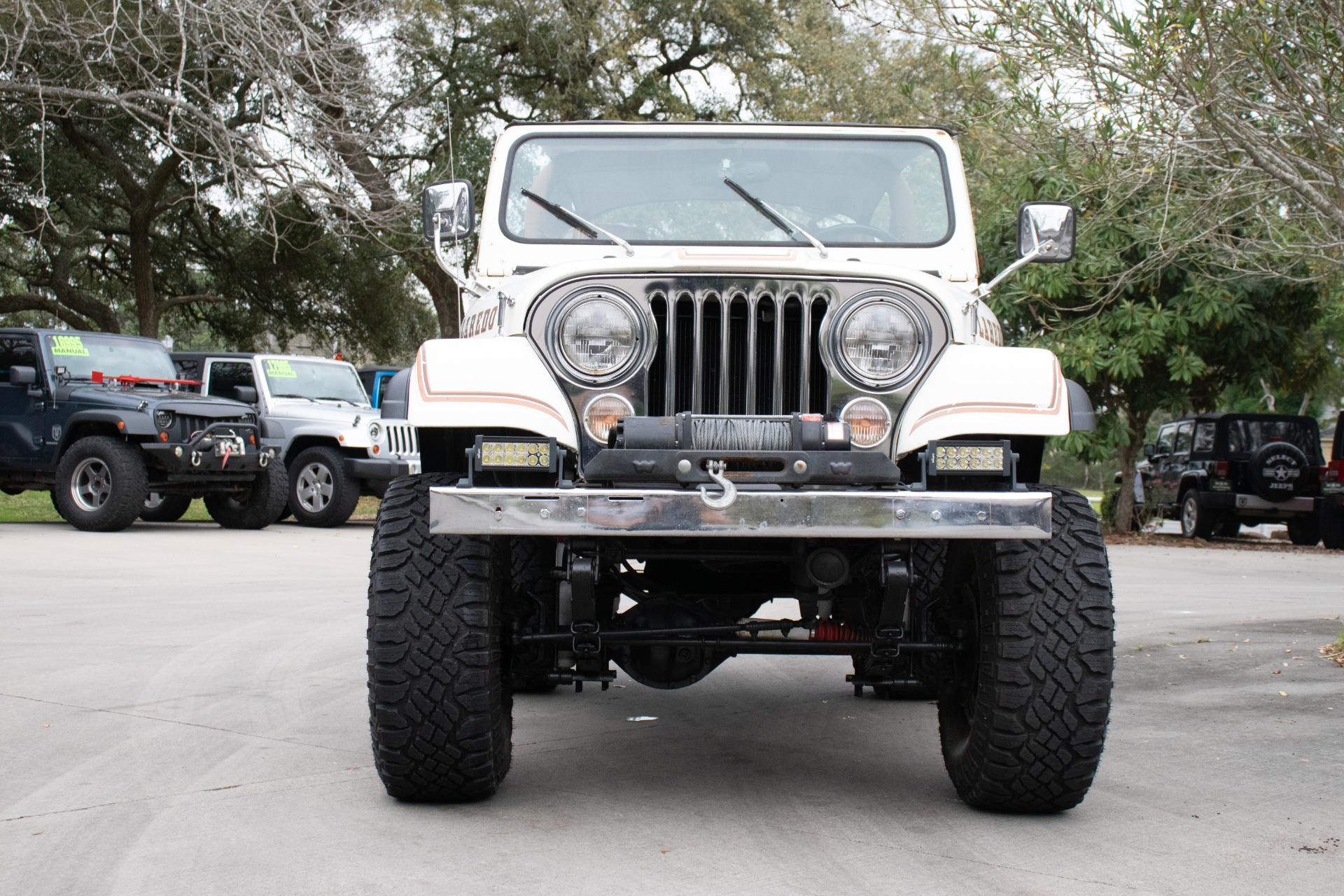 Used-1981-Jeep-CJ-5-Laredo