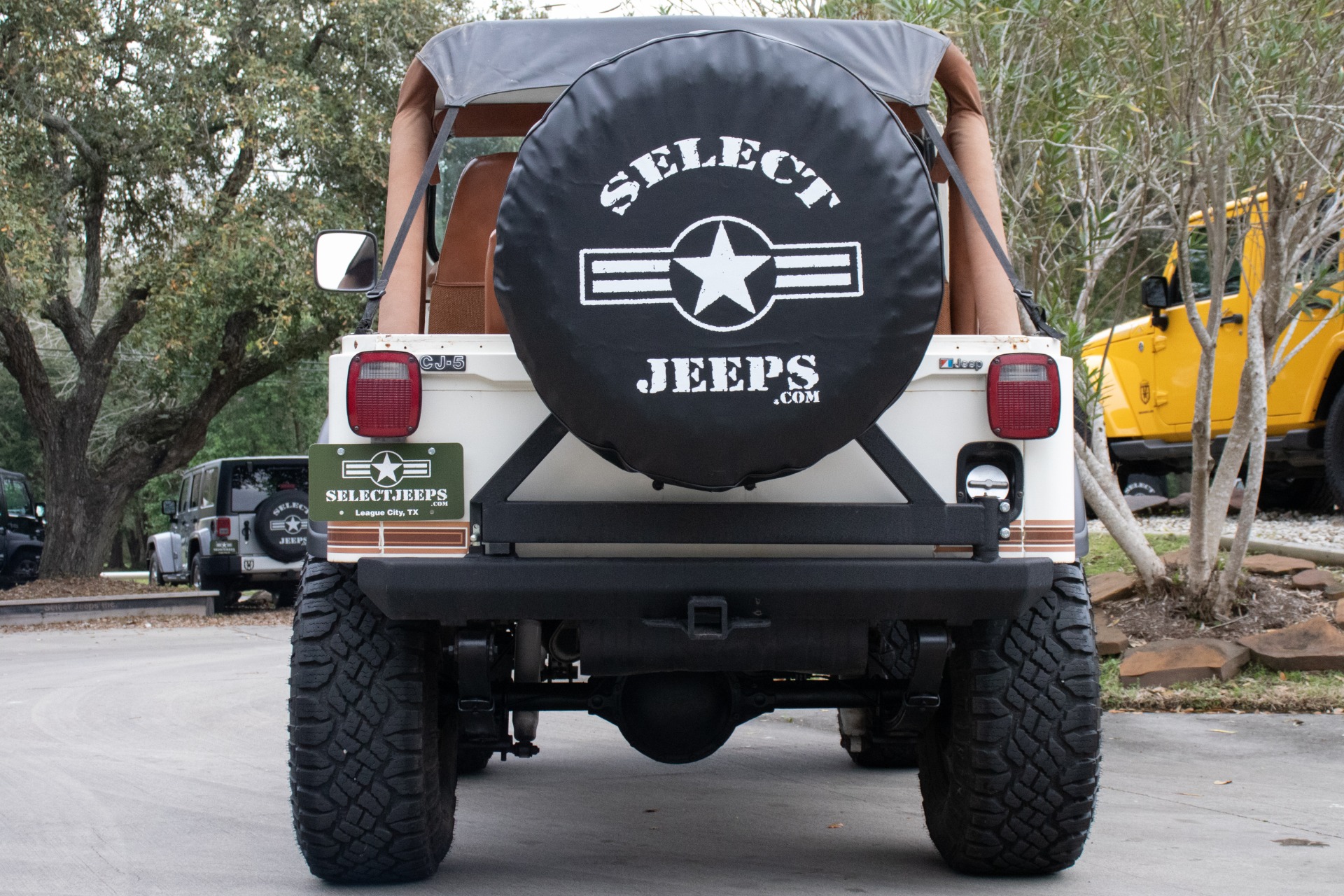 Used-1981-Jeep-CJ-5-Laredo