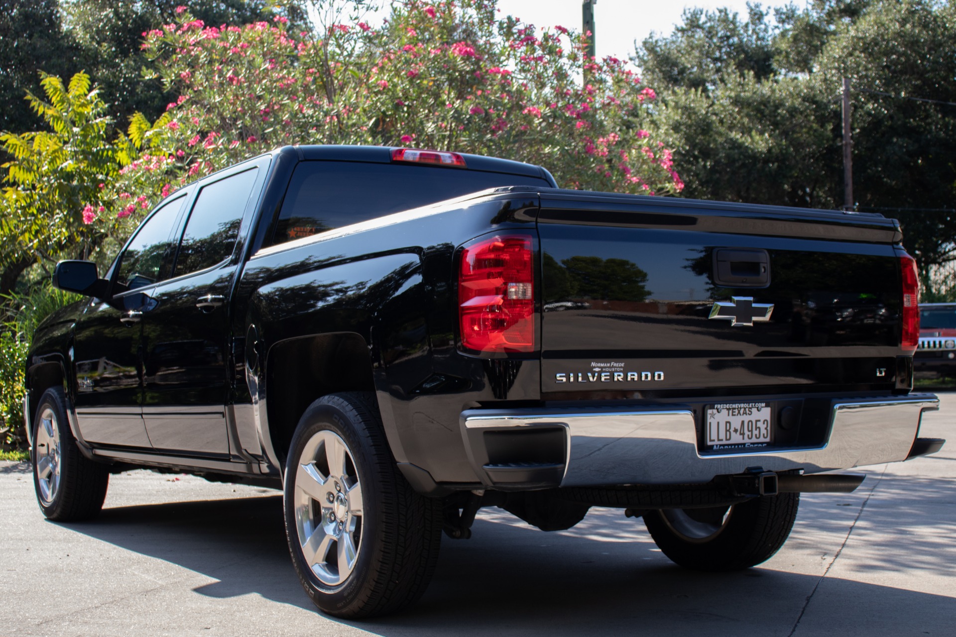 Used-2018-Chevrolet-Silverado-1500-LT