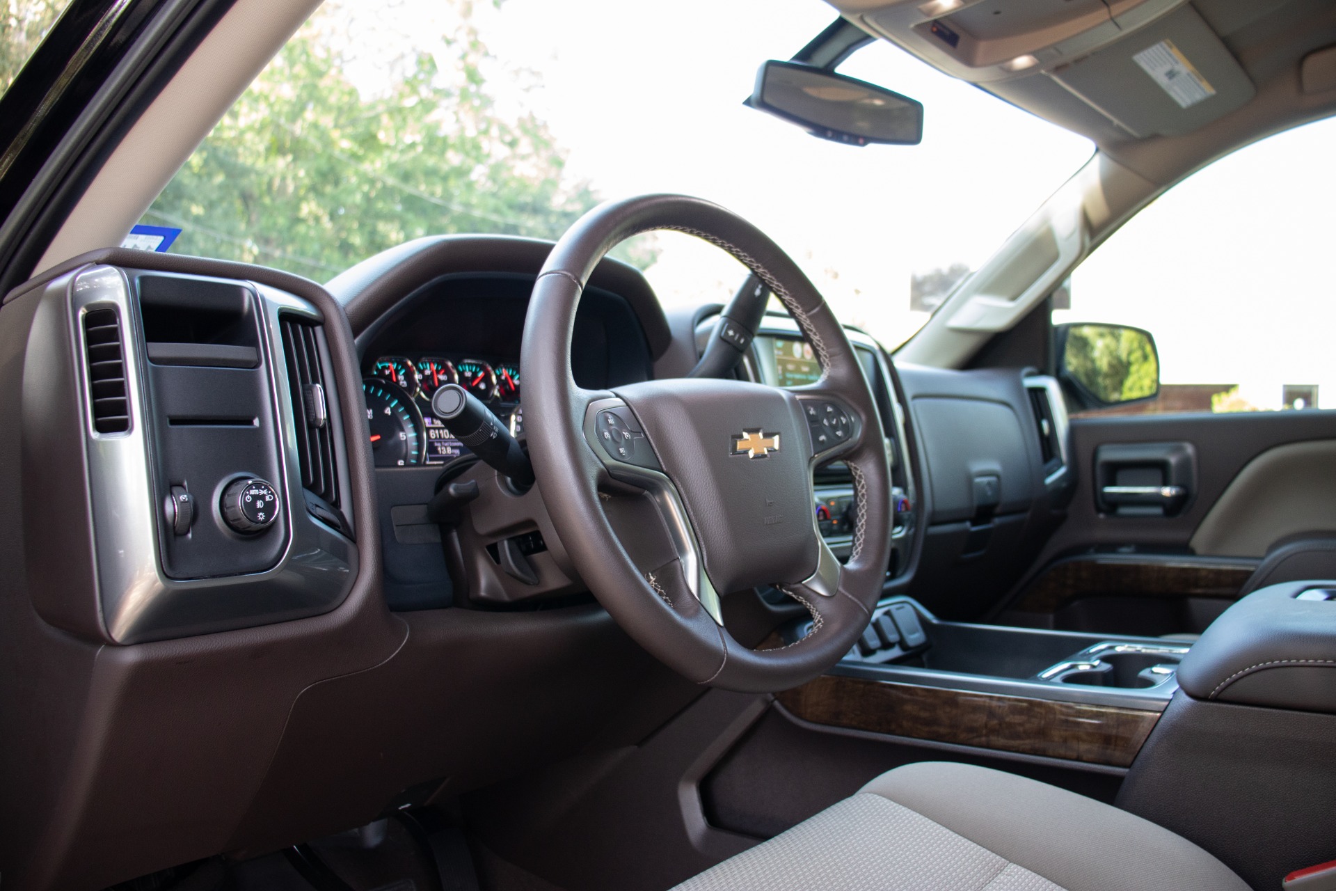 Used-2018-Chevrolet-Silverado-1500-LT