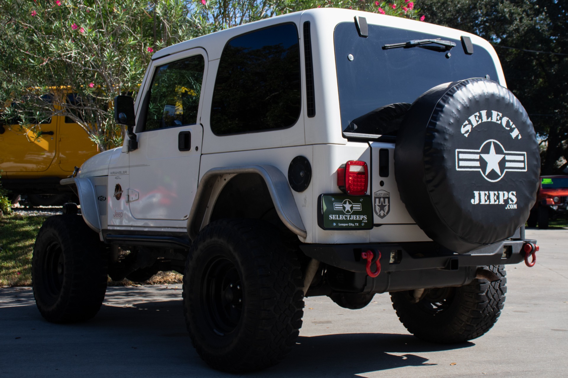 Used-1997-Jeep-Wrangler-Sahara