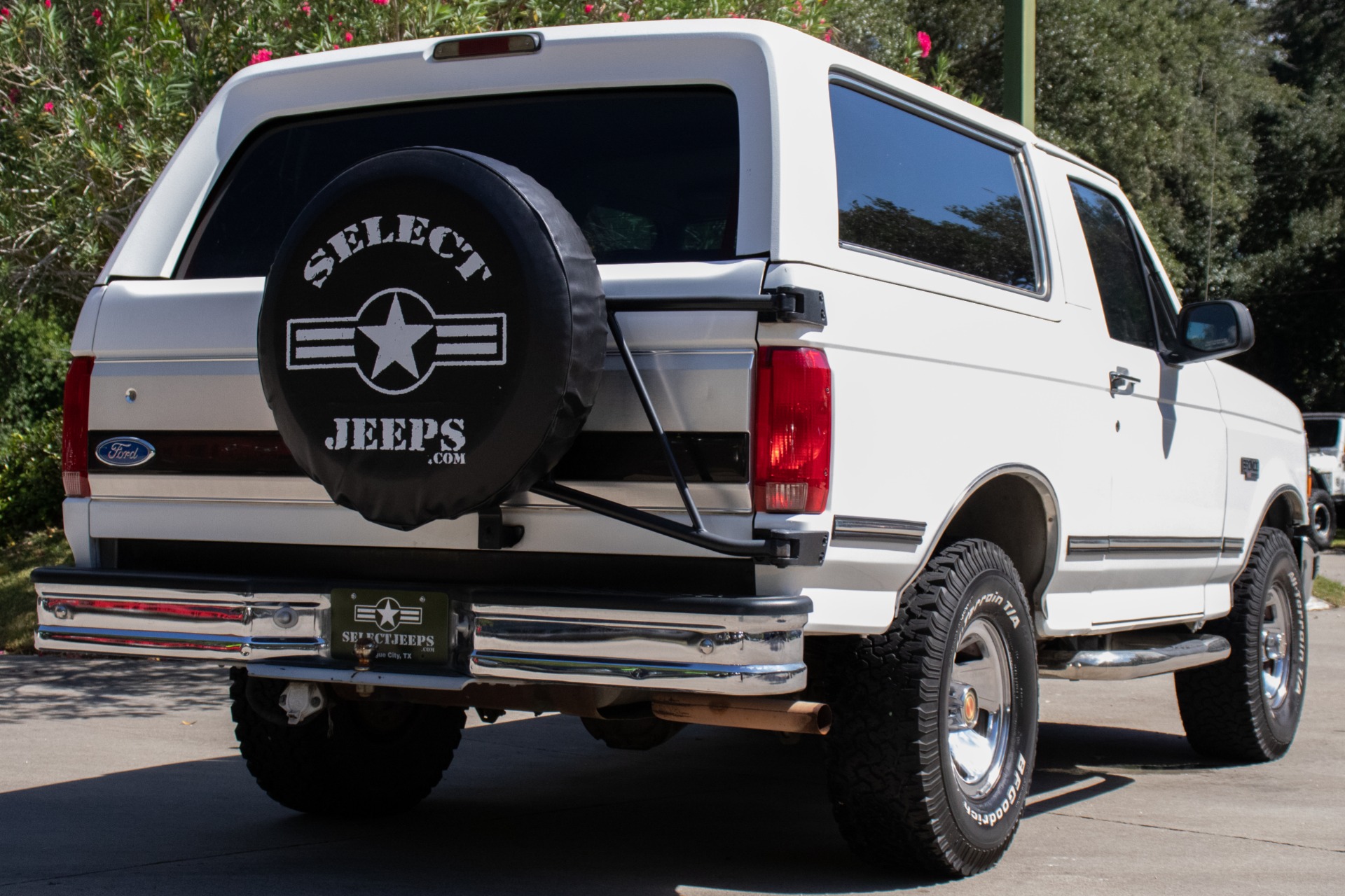 Used-1992-Ford-Bronco-XLT