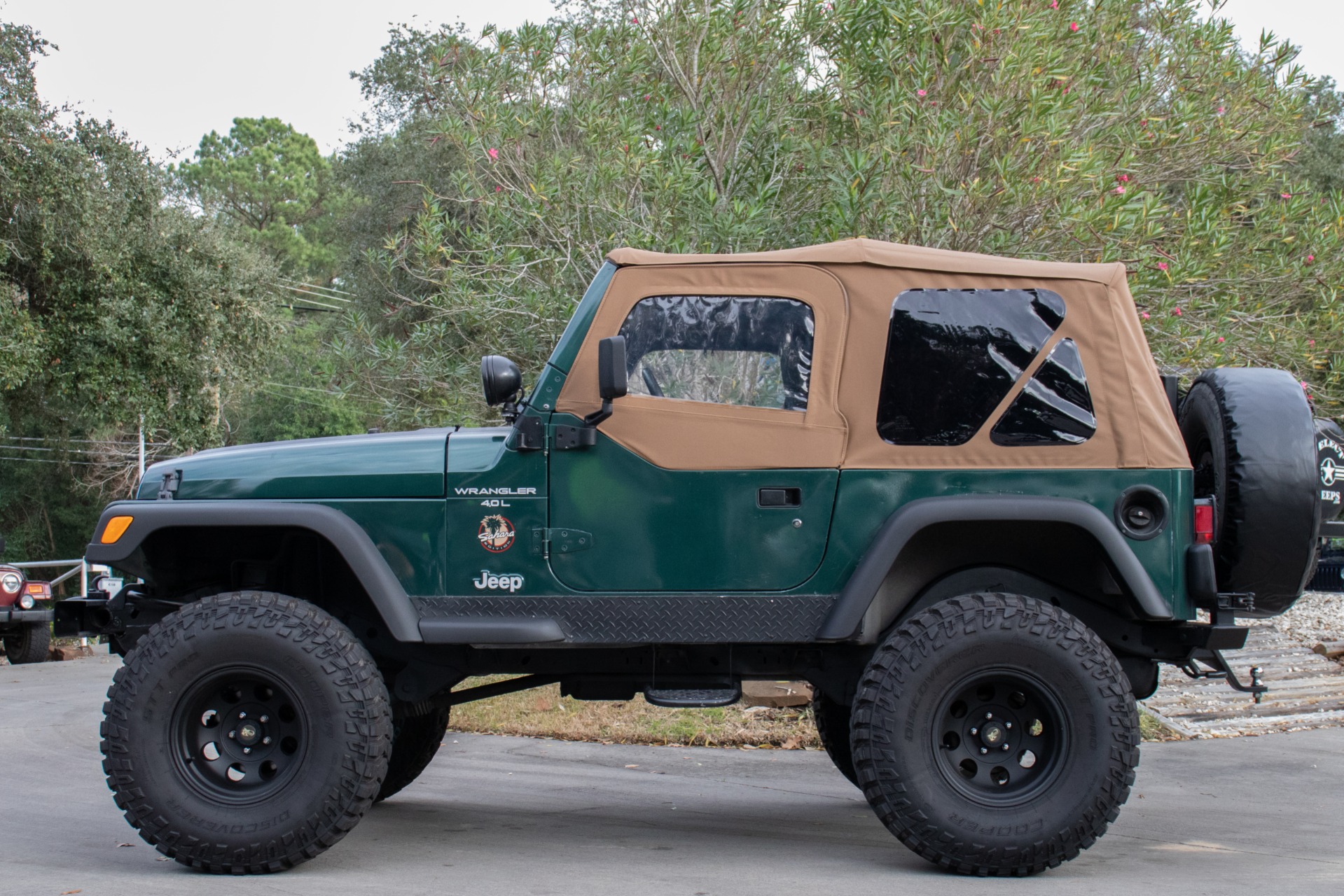 Used-2001-Jeep-Wrangler-Sahara