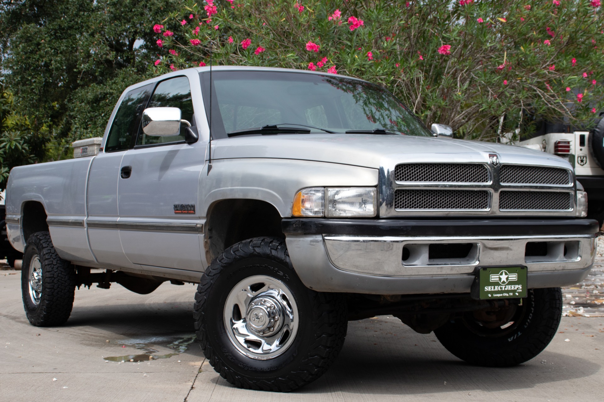 Used-1996-Dodge-Ram-Pickup-2500-Laramie-SLT