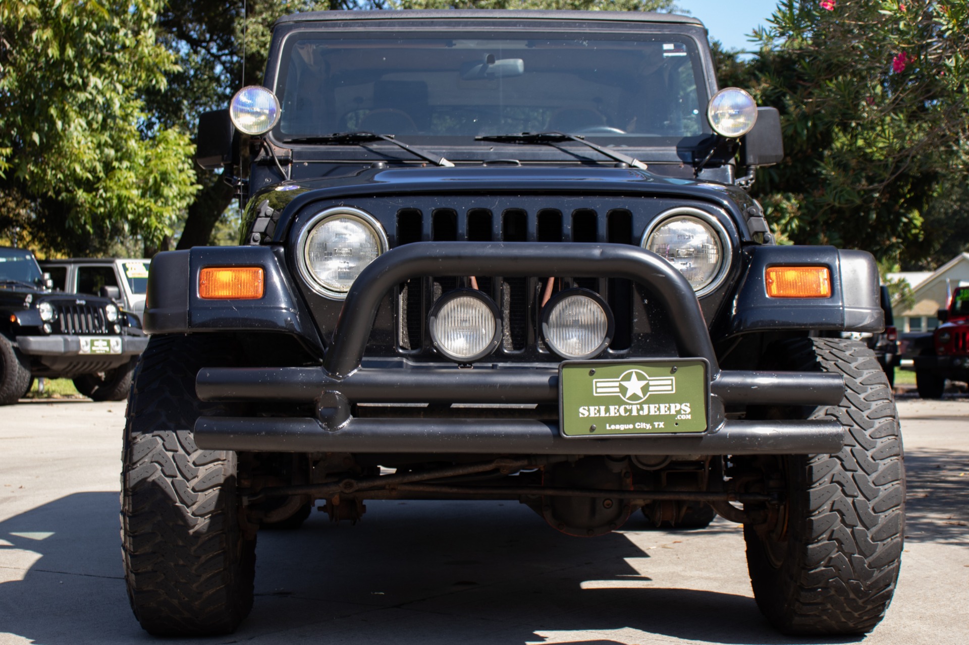 Used-1998-Jeep-Wrangler-Sahara