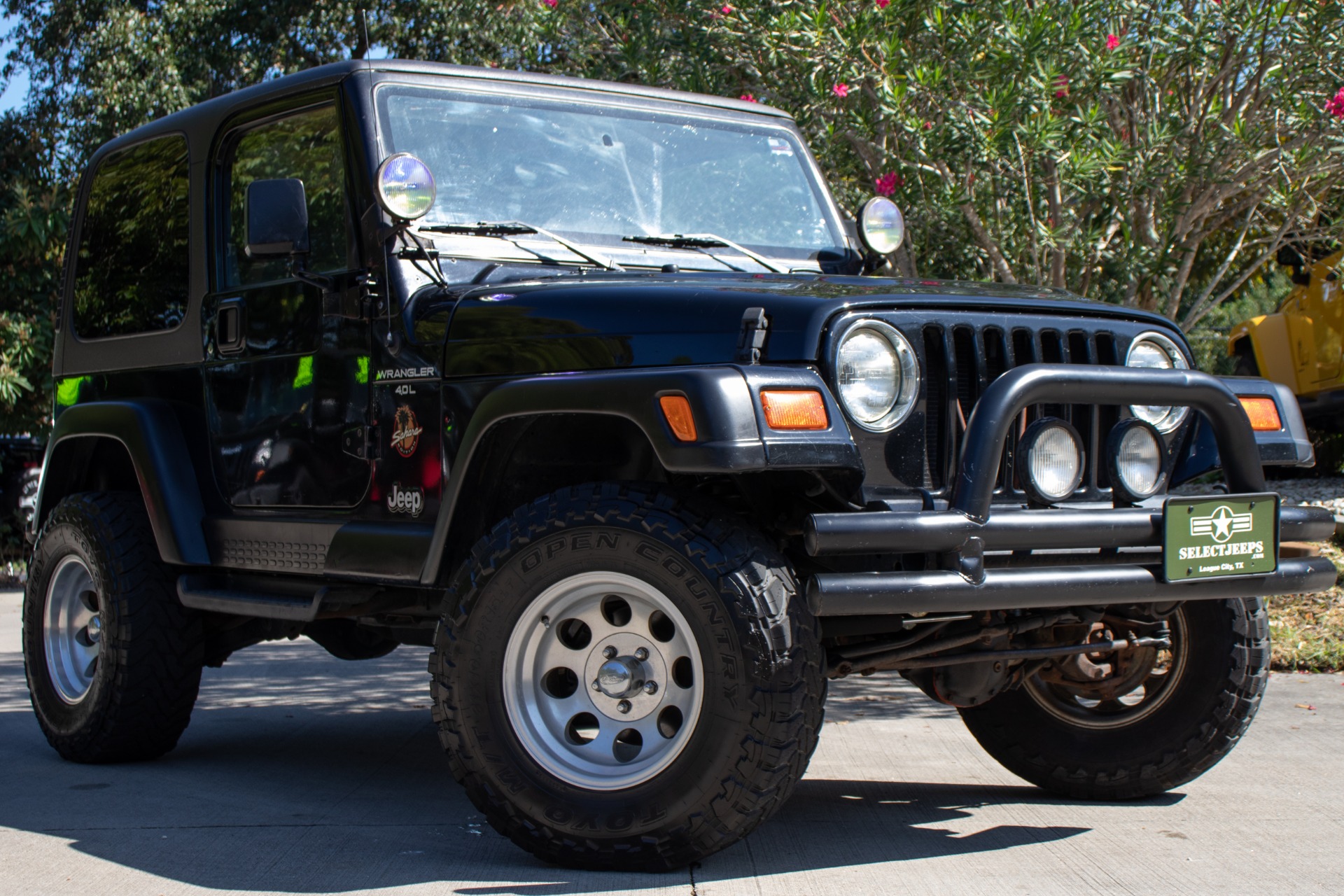Used-1998-Jeep-Wrangler-Sahara
