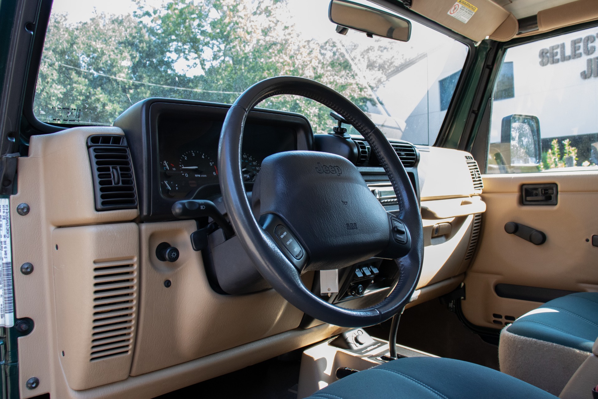 Used-2000-Jeep-Wrangler-Sahara