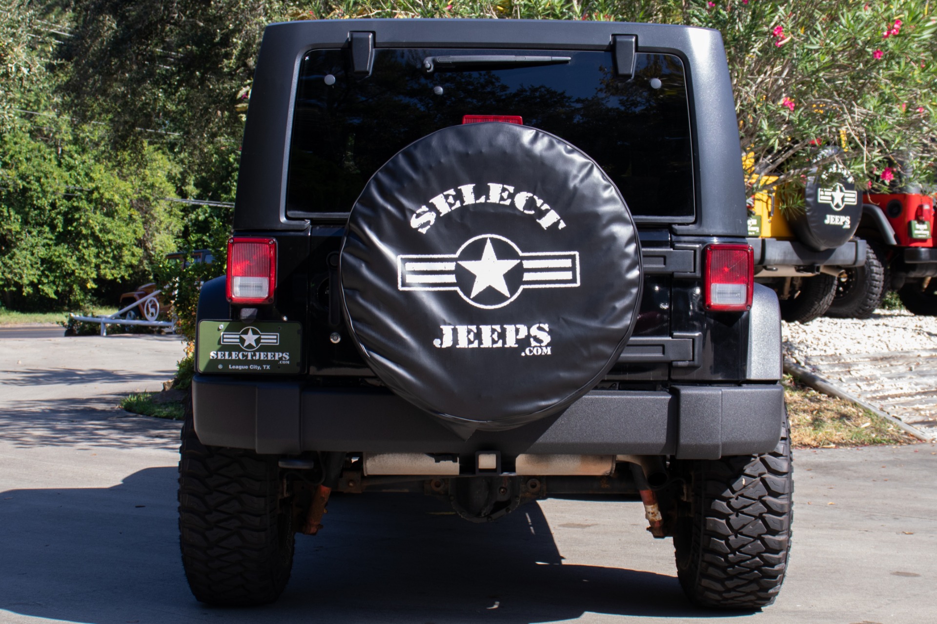 Used-2012-Jeep-Wrangler-Unlimited-Rubicon